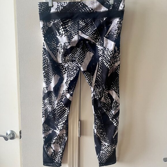 Lululemon Wunder Under Legging-Black/White/Grey-Size 10 - Picture 6 of 8